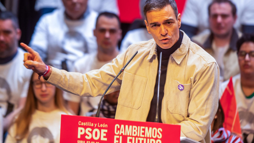 El presidente del Gobierno, Pedro Sánchez, asiste a un acto del partido este sábado en Soria, octavo día de la campaña electoral del PSOE de cara a las elecciones de Castilla y León
