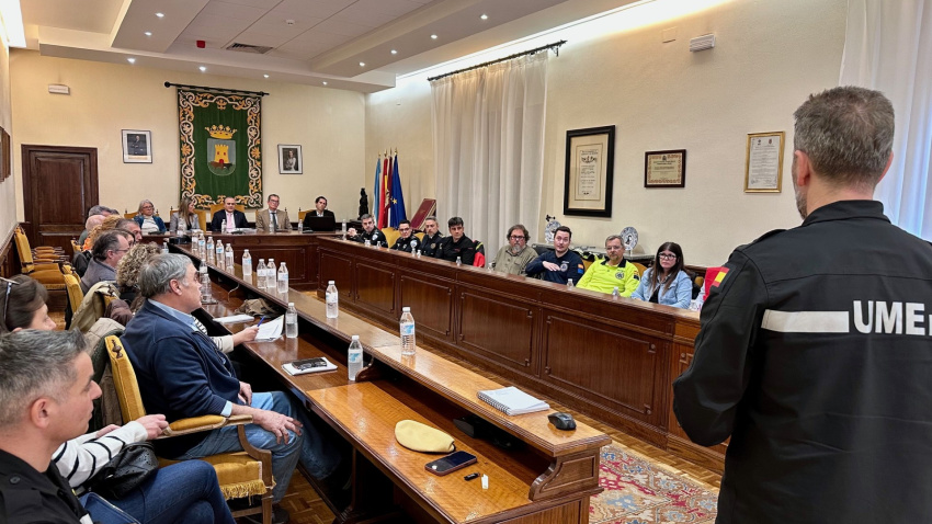 La UME preparando las actuaciones