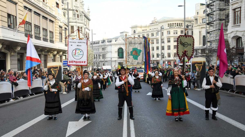 El sonido de León y El Bierzo toma las calles de Madrid por San Patricio