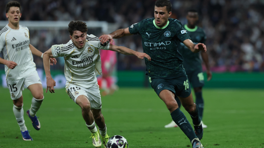 Thiago Pitarch, durante el Real Madrid - Manchester City