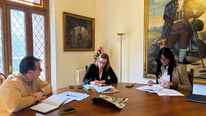 Ayuntamiento y CEOE se han reunido para mantener la inercia positiva generada por el Tour del Talento