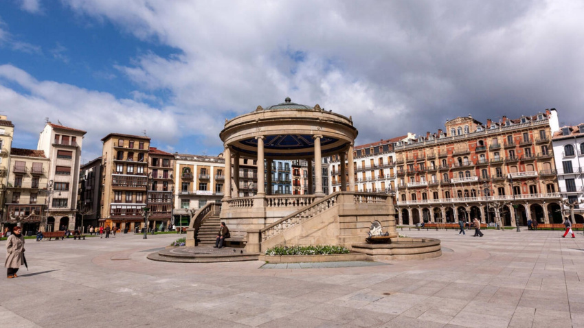Plaza del Castillo de Pamplona, Navarra