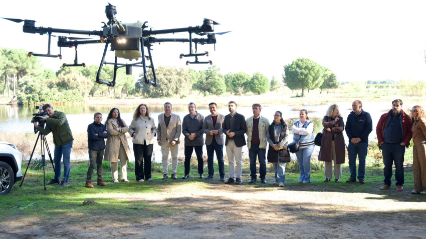 Presentación campaña de control mosquitio transmisor del Virus del Nilo Occidental