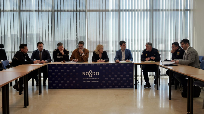 Reunión entre Subdelegación del Gobierno y Ayuntamiento de Sevilla