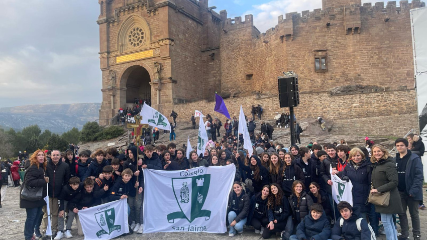 Alumnos del Colegio San Jaime durante una Javierada