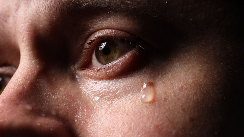 Persona llorando