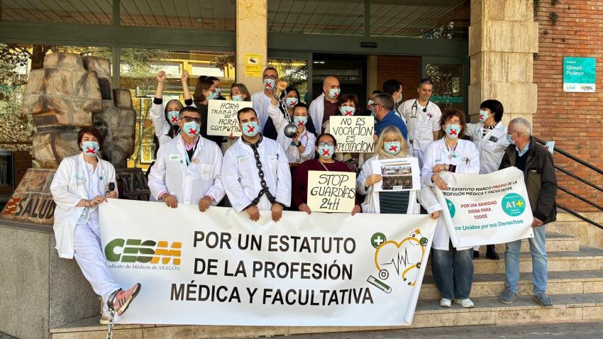 Concentración en el hospital Obispo Polanco de Teruel