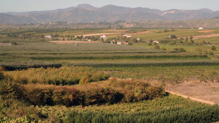 UGAL-UPA estalla contra las administraciones por los costes del agua que deben asumir los regantes de El Bierzo (León)
