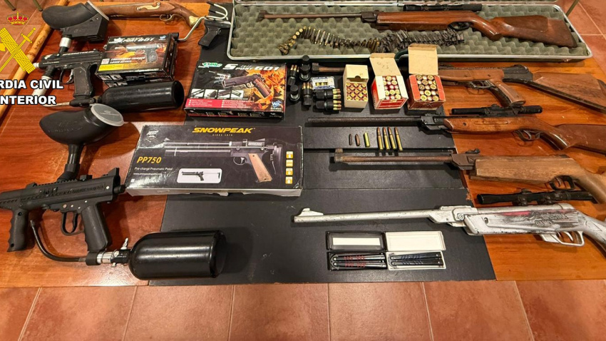 Imágenes de las armas incautadas