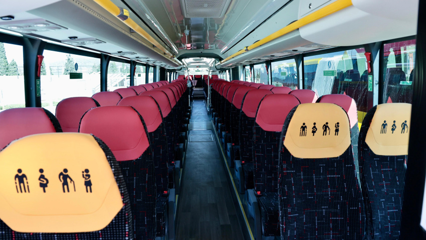 Interior del nuevo bus del TIB