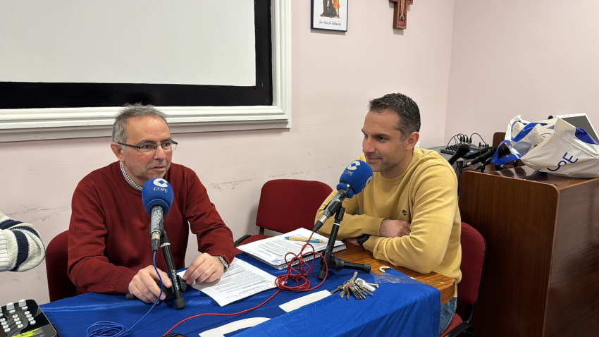 Javier Almagro, secretario y a la derecha Andoni Cuesta, director