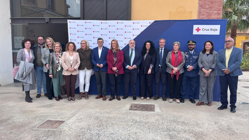 El empleo se abre paso en Motril: la feria de Cruz Roja reúne a más de 900 personas en busca de una oportunidad