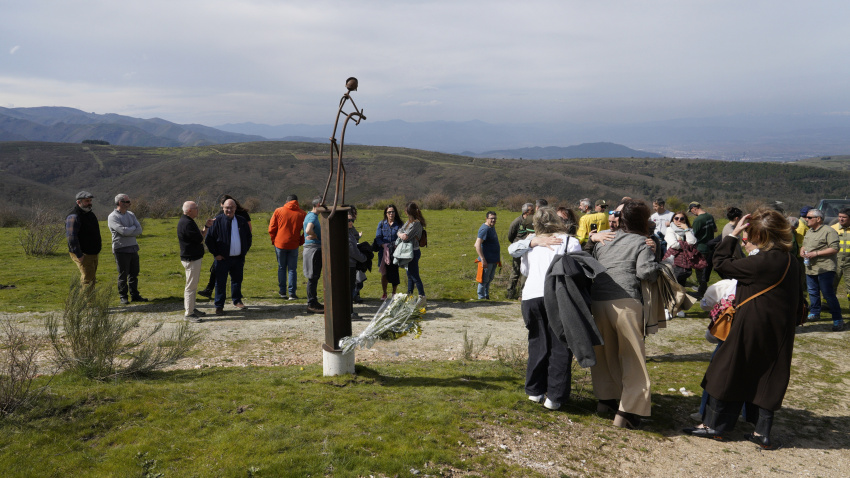 Homenaje al bombero forestal soriano, Nacho Rumbao, fallecido el 17 de agosto en Espinoso de Compludo (León), durante las labores de extinción del incendio de Llamas de Cabrera (León)