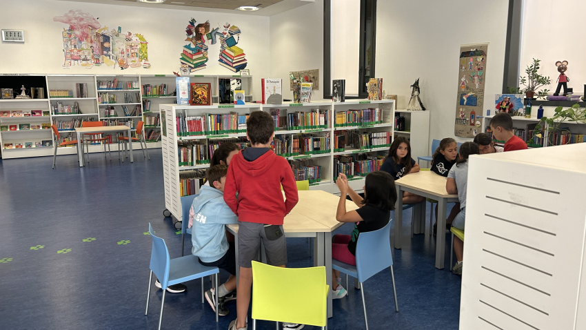 Sala infantil de la Biblioteca Rafael Azcona
