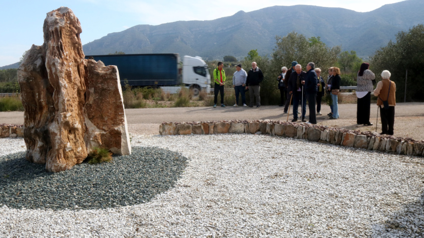 Monolito en honor a las víctimas