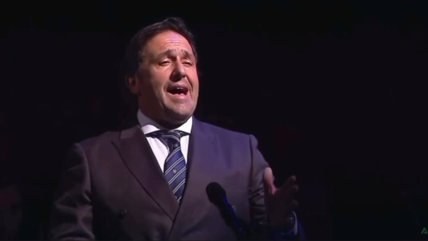 Manuel Cuevas, cantaor de saetas