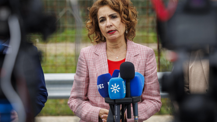 La vicepresidenta primera del Gobierno y ministra de Hacienda, María Jesús Montero