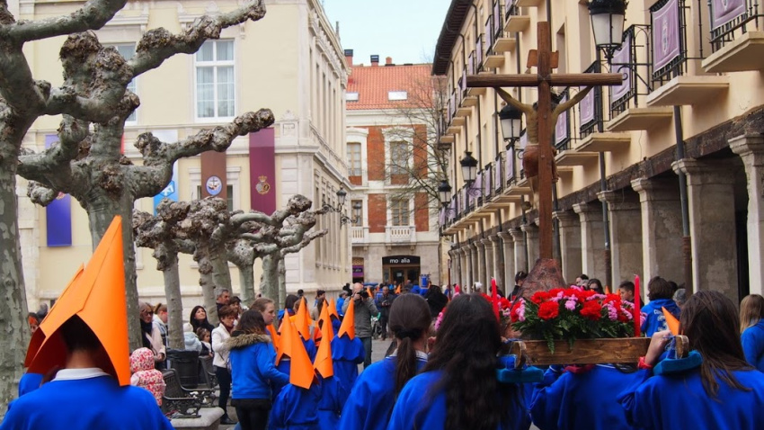 Procesión infantil del Colegio Divino Maestro de Palencia