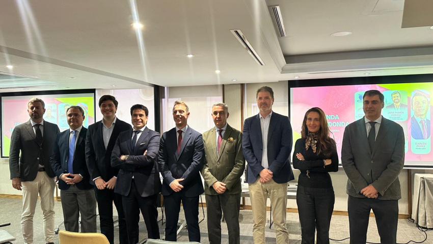 El Foro ASET debate sobre el turismo como motor económico de Sevilla