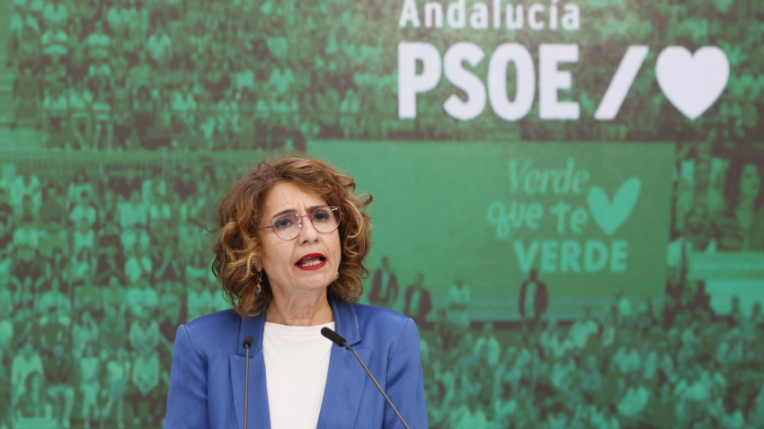 La vicepresidenta primera del Gobierno y ministra de Hacienda, María Jesús Montero