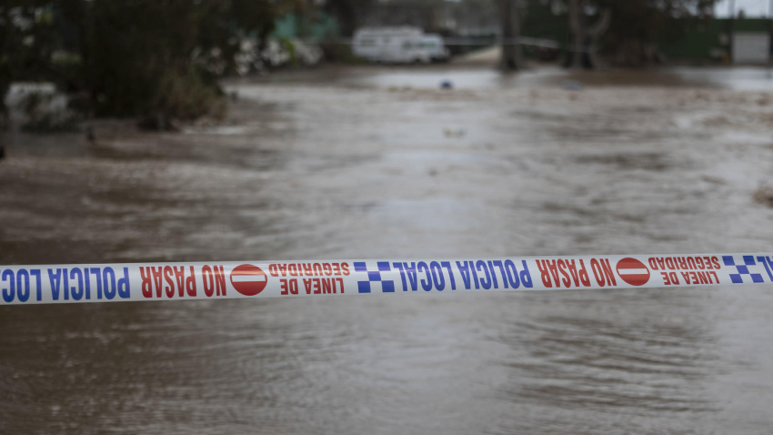 Corte de carretera en la desembocadura del barranco de Arguinegín a la costa de Mogán