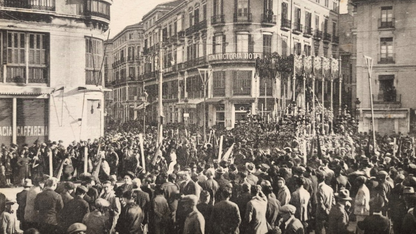 Imagen antigua de Semana Santa en Málaga