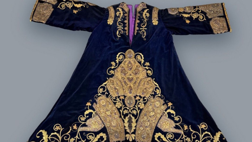 Túnica de Nuestro Padre Jesús Nazareno Rescatado de Córdoba restaurada