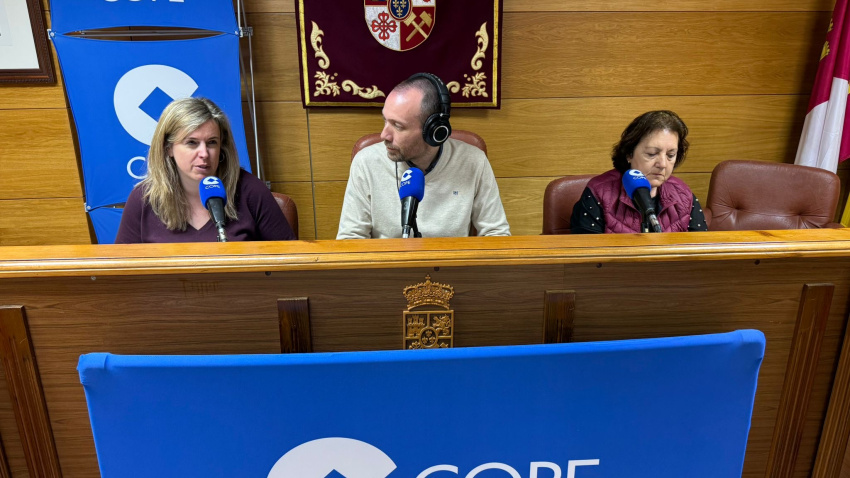 Alcaldesa de Guadalmez, Gloria Chamorro, y Ana María Rubio, concejala de Valdemanco del Esteras