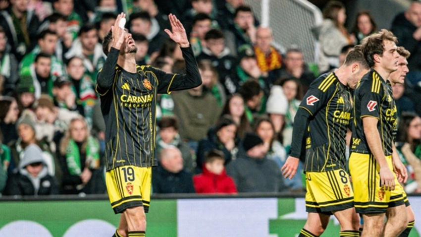 Kodro marcó tres goles al Racing en El Sardinero en el partido de la primera vuelta