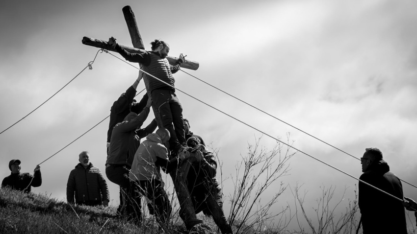 Crucifixión en la Explanada del Olmillo, en Iriépal