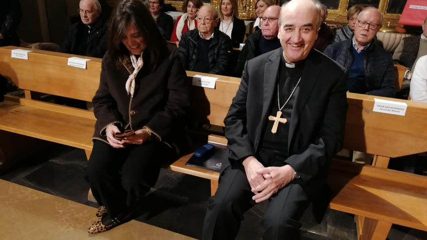 El obispo de Huesca, minutos antes de dar lectura al pregón