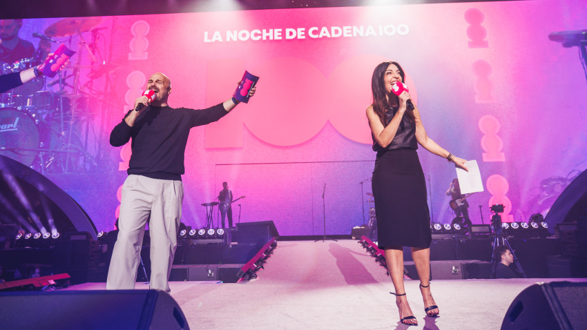 Javi y Mar en La Noche de CADENA 100