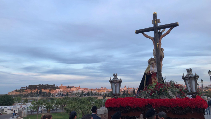 El Calvario en Cuatro Caminos