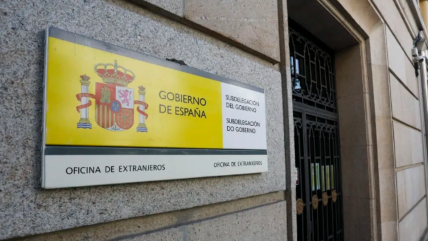 El Gobierno de España abre desde este mes de abril la regularización de inmigrantes