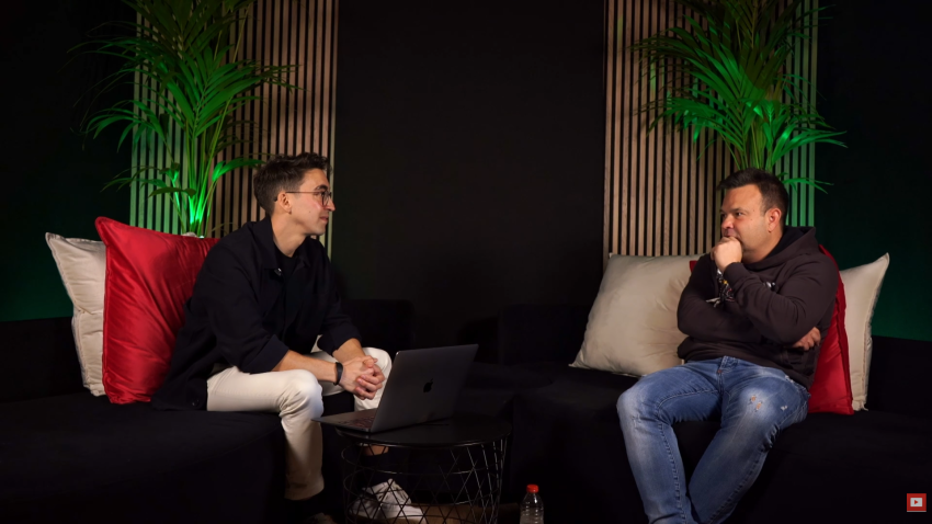 Jose Elias durante la entrevista