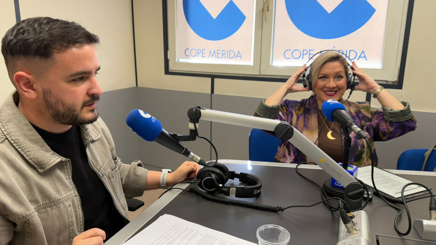 Soraya Vega en la emisora de COPE Mérida