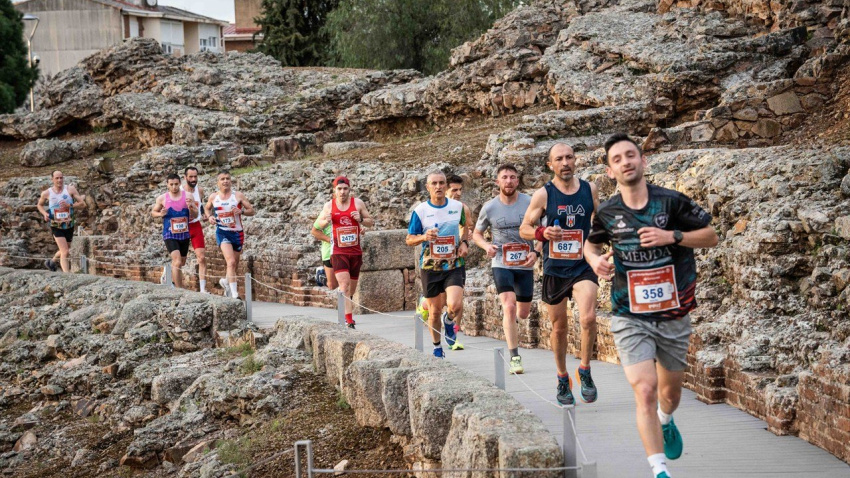 Mérida se prepara para coronar a su campeón en la Media Maratón de España