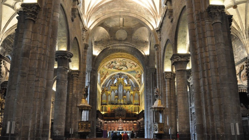 Interior de la Catedral de Jaca