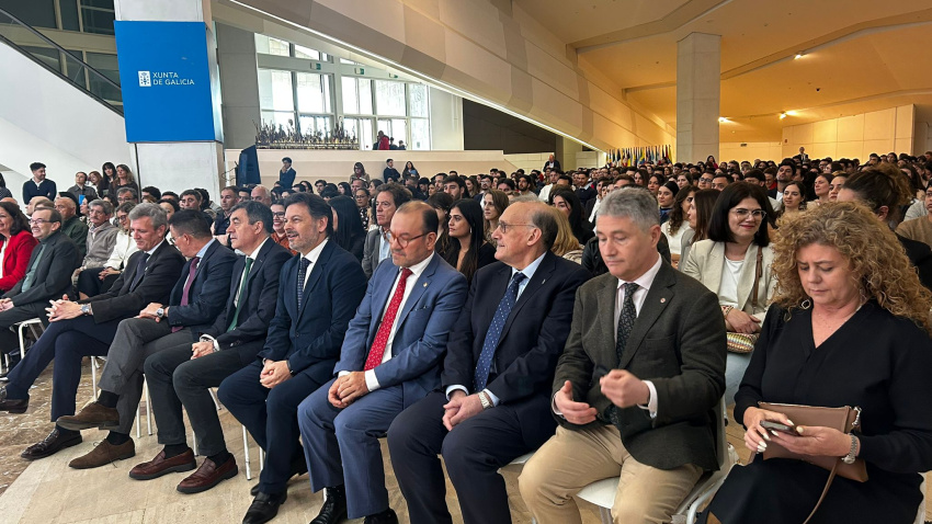 Ceremonia de diplomas de las becas BEME