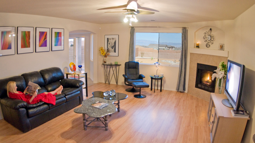 Salón con televisión