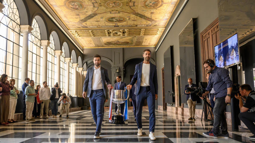 La copa ya está en Sevilla