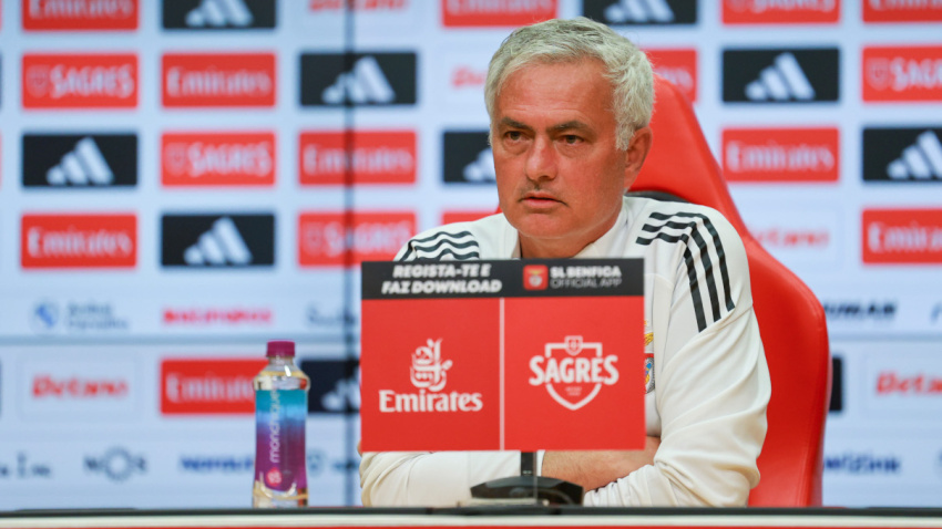 José Mourinho, en rueda de prensa