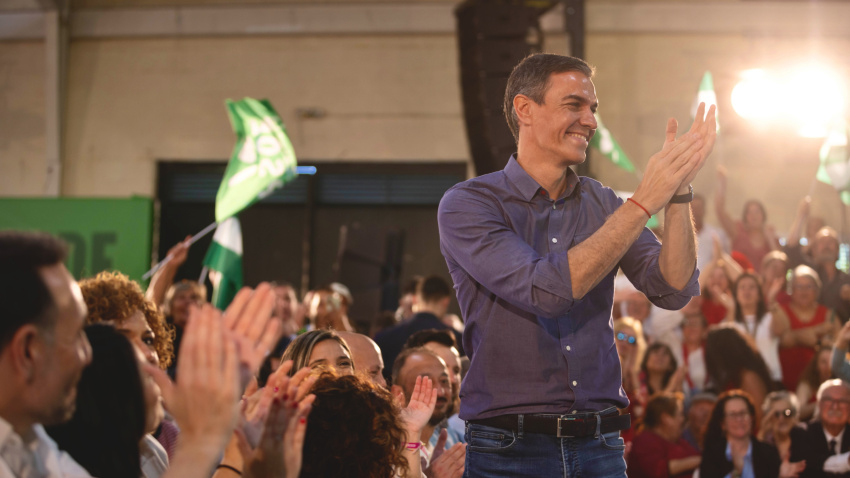 Veto ideológico en un mitin del PSOE: expulsan a dos votantes por las ...