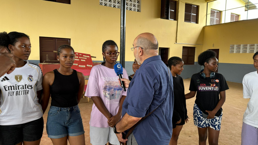 Ángel Expósito, desde Guinea Ecuatorial