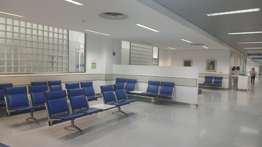 Salas vacías en el Hospital de Manacor