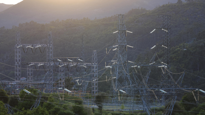 Fotografía de la subestación de Lindoso, de la línea de alta tensión Lindoso (Portugal)-Cartelle (España)