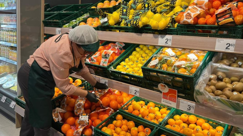 Frutería tienda Consum