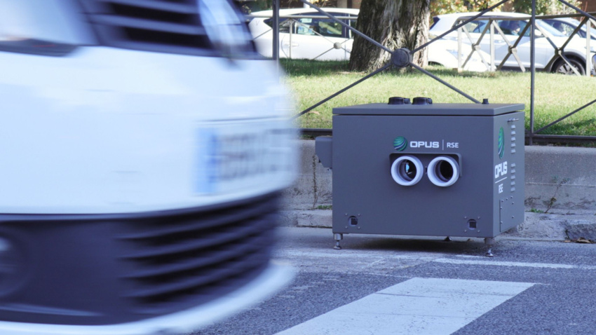 Sistema pionero de OPUS RSE para controlar las emisiones reales de los vehículos en circulación.