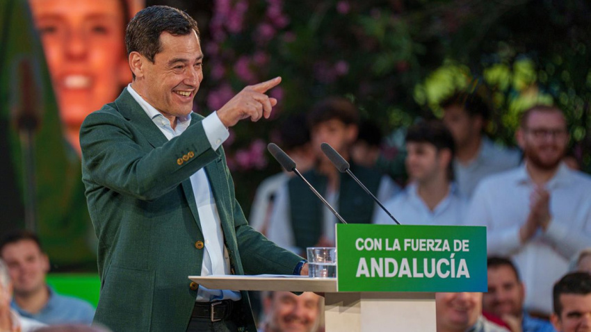 El presidente del PP de Andalucía y candidato a la reelección a la Junta, Juanma Moreno, en el inicio de campaña para las elecciones de 17M