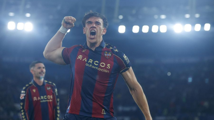 Carlos Espí es la revelación de La Liga